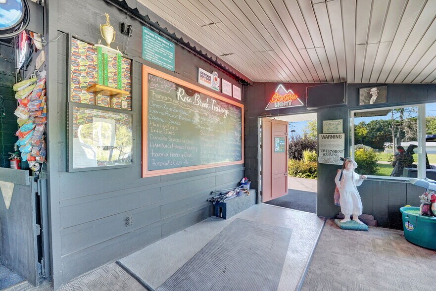 More Photos Of 12486 Beebe Rd, Silver Creek Golf Course Driving Range For Sale