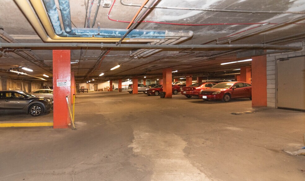 More Photos Of 101 W Fayette St, Baltimore Apartments For Sale