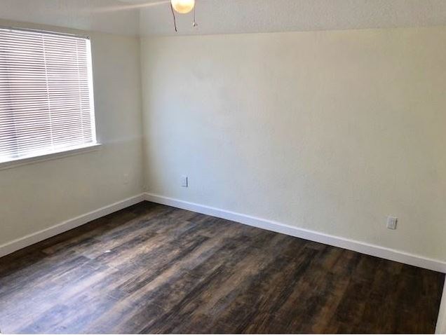 More Photos Of 8127 Stonehurst St, Dallas Apartments For Sale