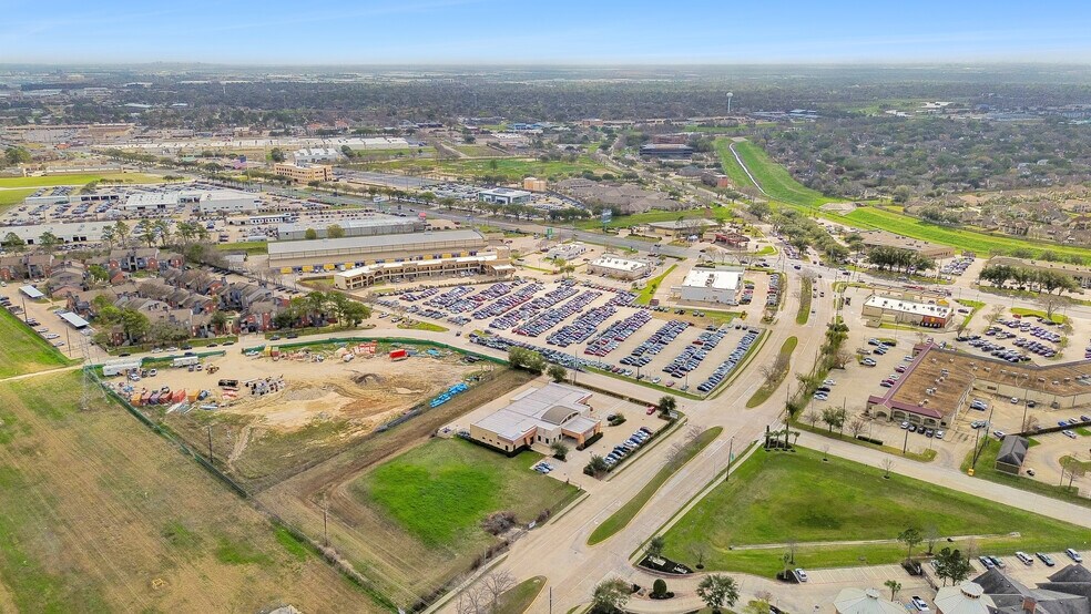 More Photos Of 11706 Fallbrook Dr, Houston Medical For Lease