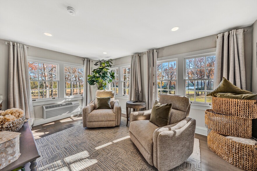 More Photos Of 750 Penn Hall Rd, Union Hall Specialty For Sale