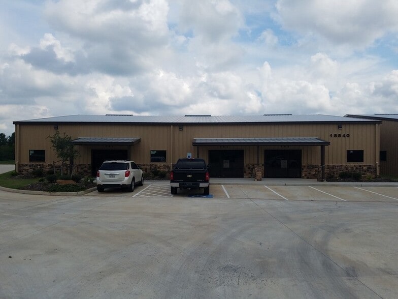 More Photos Of 15349 Summit Park Dr, Montgomery Unknown For Lease