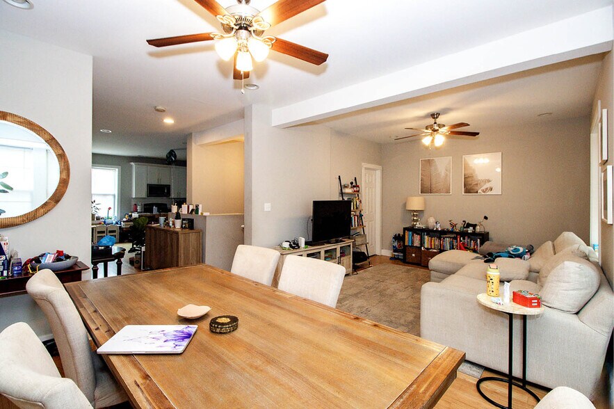 More Photos Of 3751-3759 N Western Ave, Chicago Multifamily For Sale