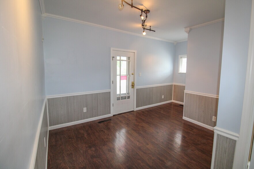 More Photos Of 1517 Allentown Rd, Lima Office For Sale