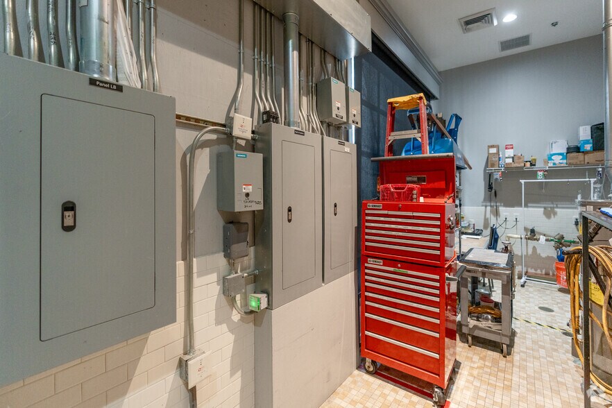 More Photos Of 5180 Paramount Pky, Morrisville Freestanding For Sale