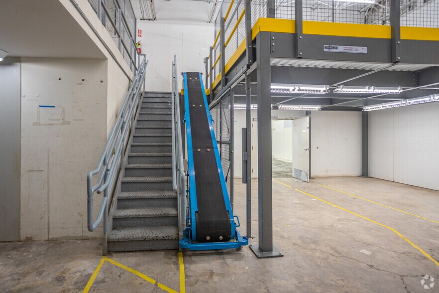 More Photos Of 700 W Main St, Norman Drugstore For Sale