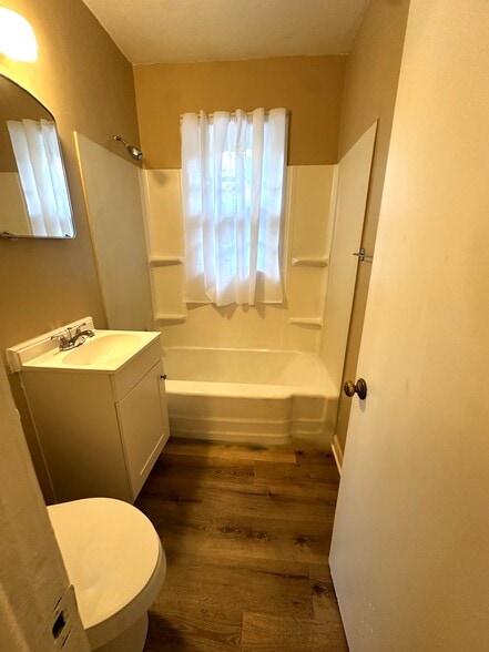 More Photos Of 237 Broad St, Sumter Apartments For Sale