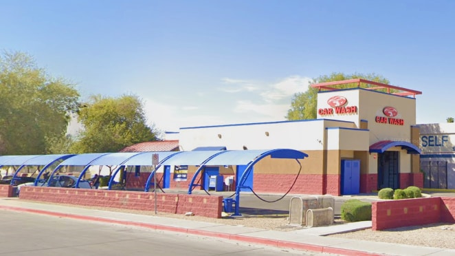 Primary Photo Of 7038 N 67th Ave, Glendale Carwash For Sale