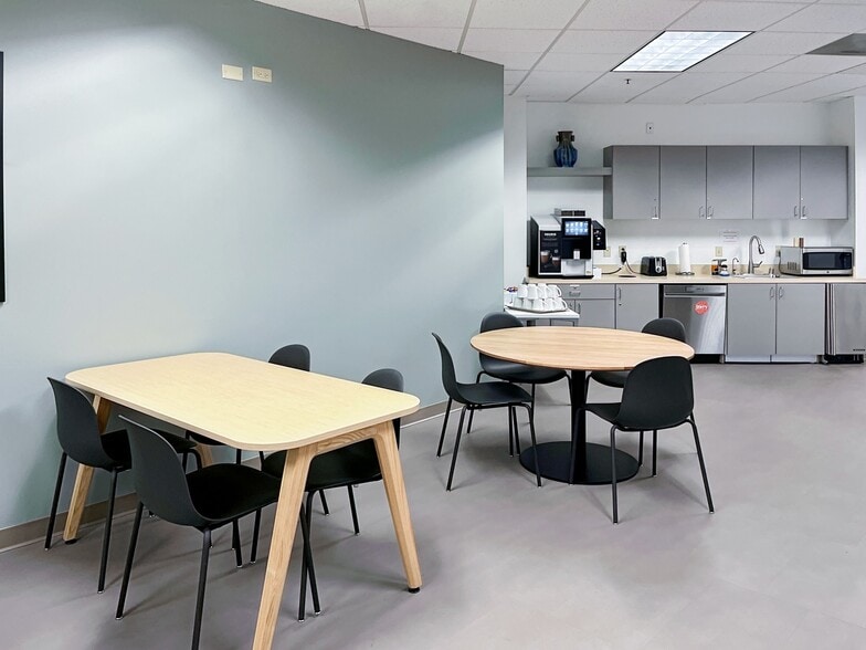 Primary Photo Of 8800 Cal Center, Sacramento Coworking Space