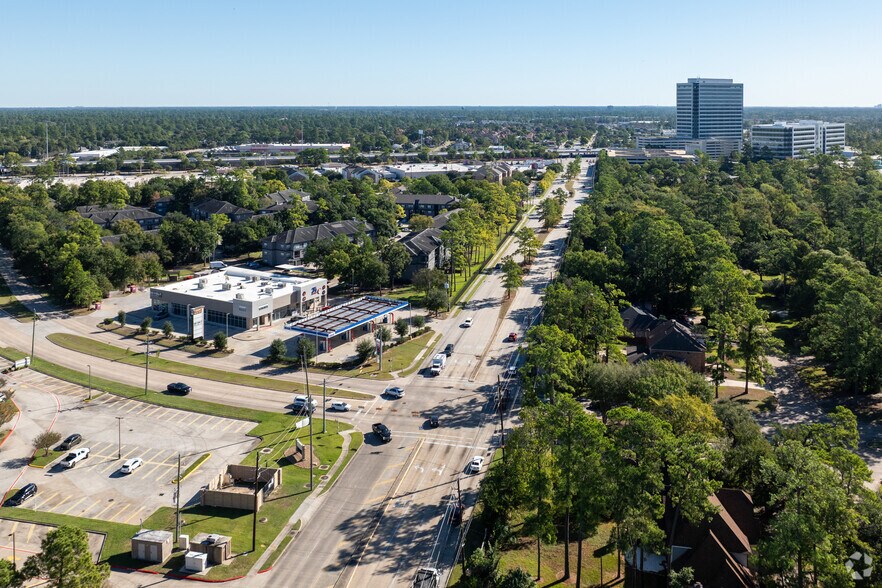 More Photos Of 11220 Louetta Rd, Houston Storefront For Lease