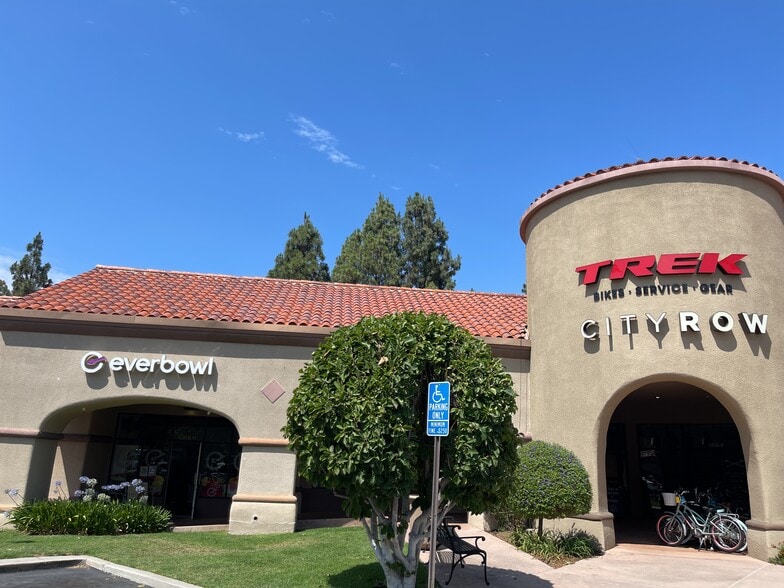 More Photos Of 3815-3963 E Thousand Oaks Blvd, Westlake Village Unknown For Lease