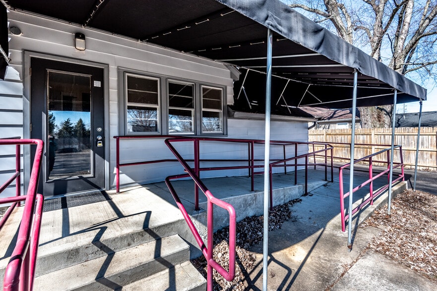 More Photos Of 3386 N State Route 123, Lebanon Office For Sale