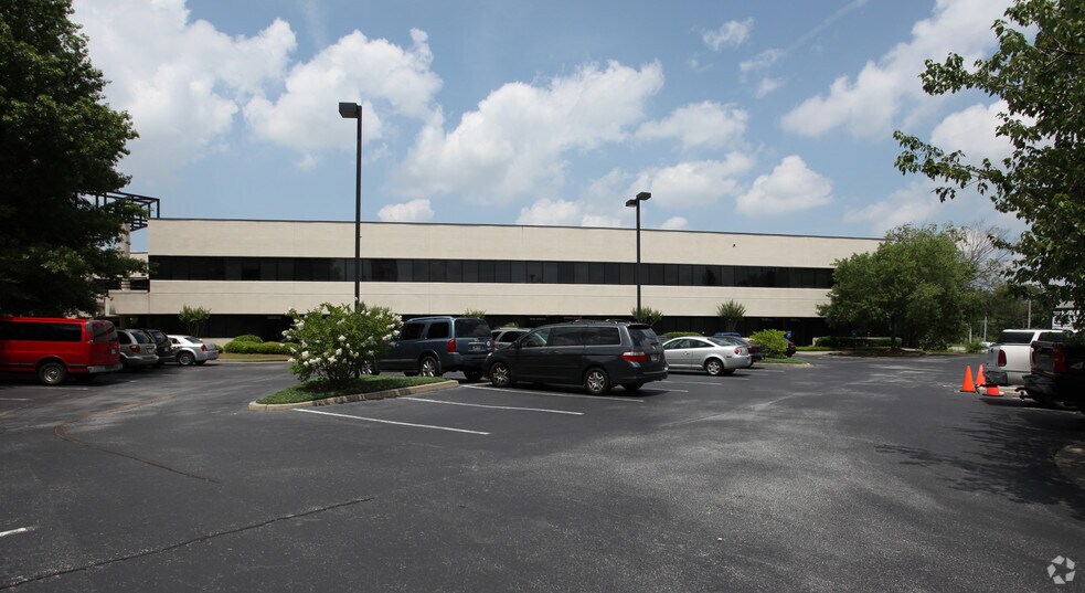 More Photos Of 5161 Brook Hollow Pky, Norcross Unknown For Lease