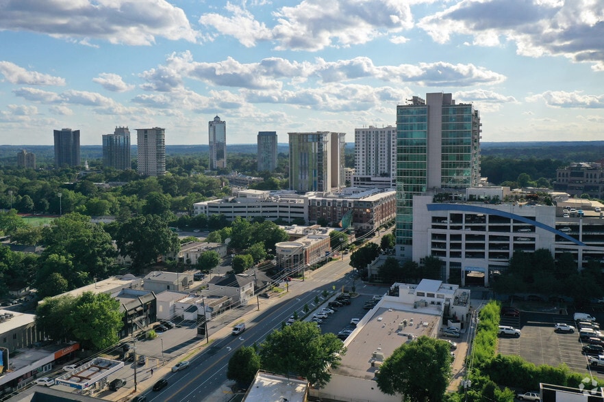 More Photos Of 371 E Paces Ferry Rd NE, Atlanta Medical For Lease