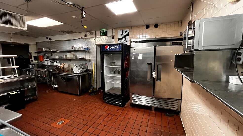 More Photos Of 641 Chester Pike, Prospect Park Restaurant For Sale