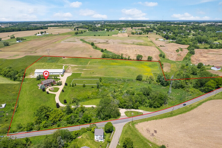 More Photos Of 5495 Meese Rd NE, Louisville Sports And Entertainment For Sale