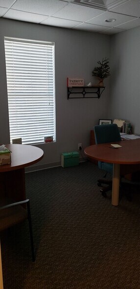 More Photos Of 3860 Race Rd, Cincinnati Medical For Sale