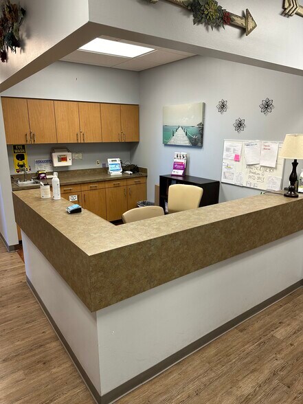 More Photos Of 2900 Interstate 35, Denton Medical For Lease