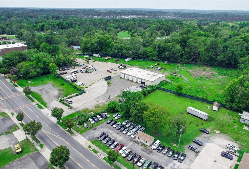 More Photos Of 1182 Saluda St, Rock Hill Warehouse For Lease