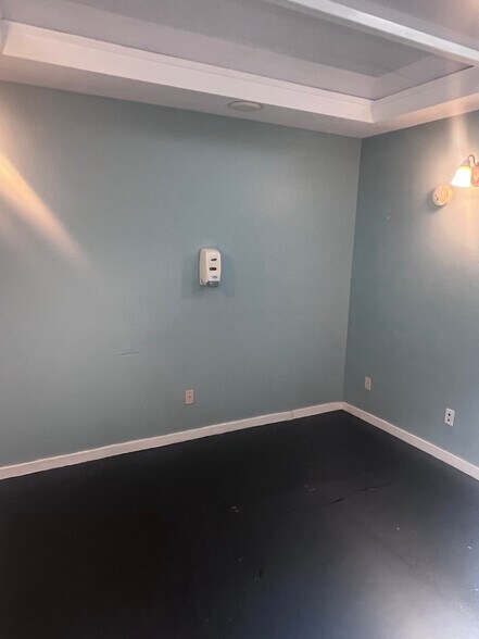More Photos Of 915 Bryant St, San Francisco Flex For Lease