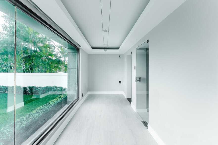 More Photos Of 720 E Palmetto Park Rd, Boca Raton Office For Lease