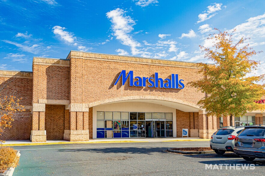 More Photos Of 2308-2314 Matthews Township Pky, Matthews General Retail For Sale