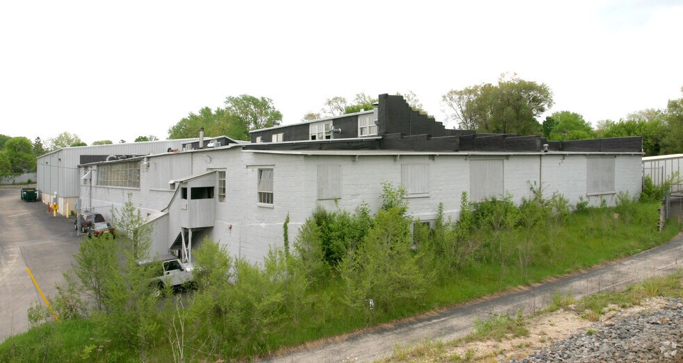 More Photos Of , Waukesha Industrial For Sale