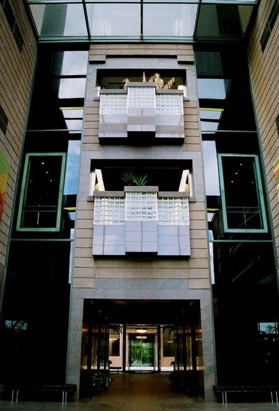 More Photos Of 1777 NE Loop 410, San Antonio Office For Lease