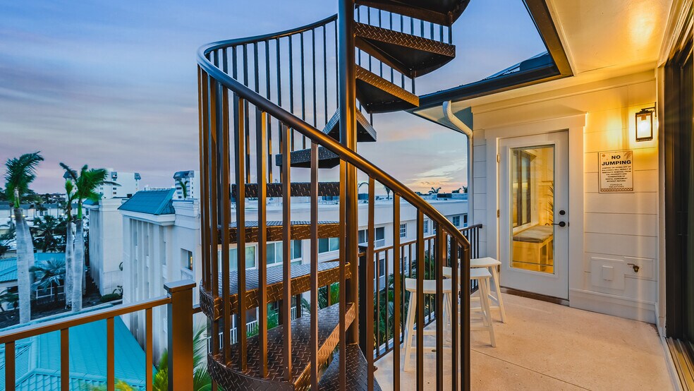 More Photos Of , Siesta Key Multifamily For Sale