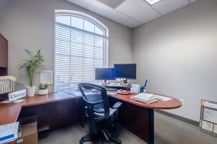 More Photos Of 7261 Burlington Rd, Whitsett Office For Sale