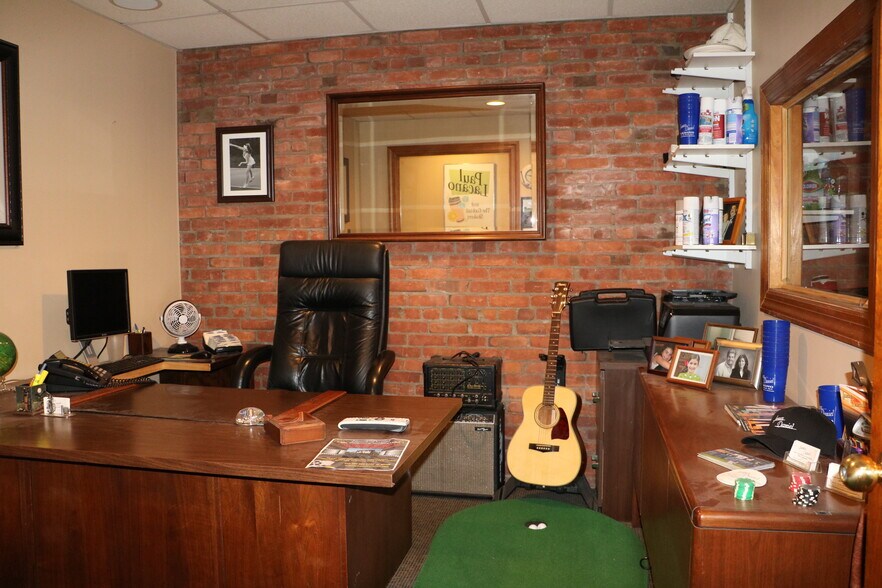 More Photos Of 125 Bedford St, Stamford Storefront For Lease