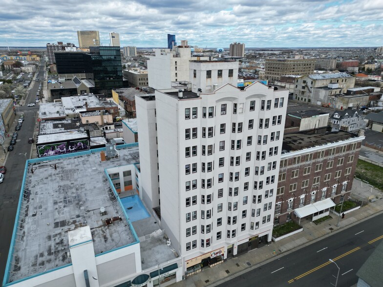 Primary Photo Of 1329 Pacific Ave, Atlantic City Apartments For Sale