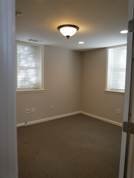 More Photos Of 496 Medlock Rd, Decatur Office Residential For Lease