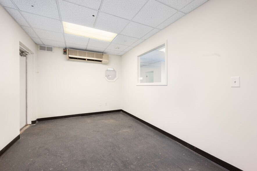 More Photos Of 605 N State St, Big Rapids Loft Creative Space For Sale