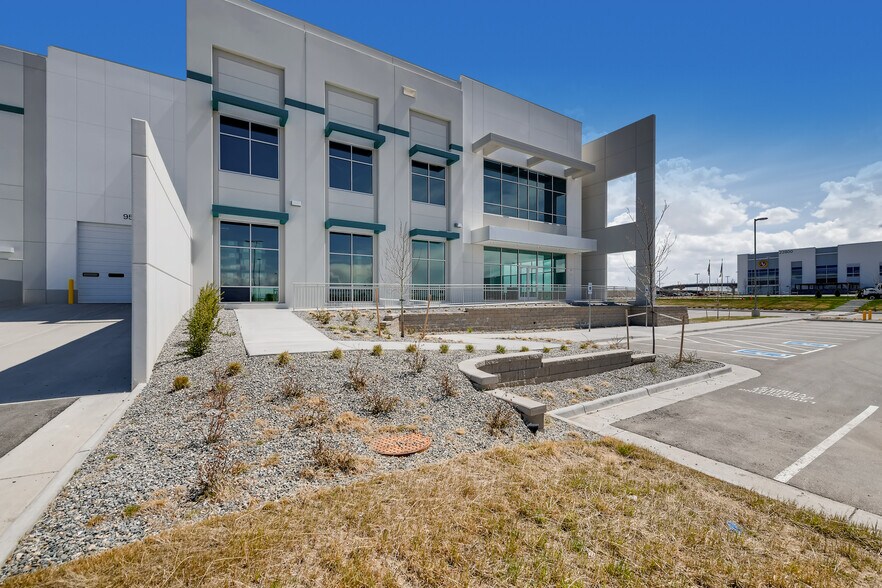 More Photos Of 22205 E 19th Ave, Aurora Unknown For Sale