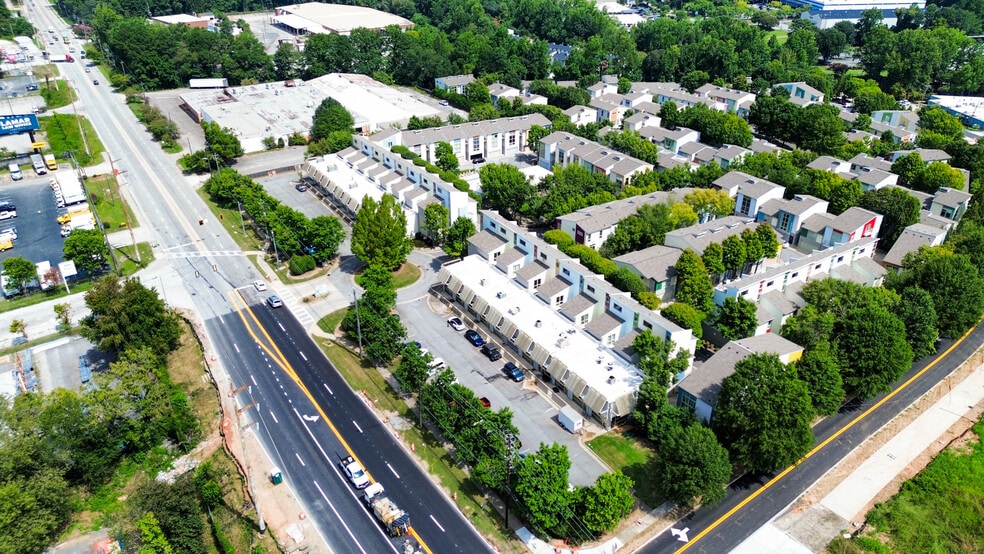 More Photos Of 1331 Marietta Blvd NW, Atlanta Office For Sale