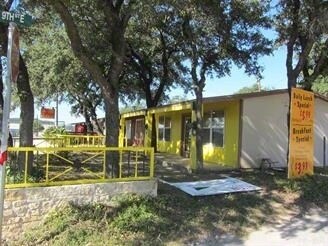 More Photos Of 10877 Park Road 37, Lakehills Storefront Retail Office For Lease