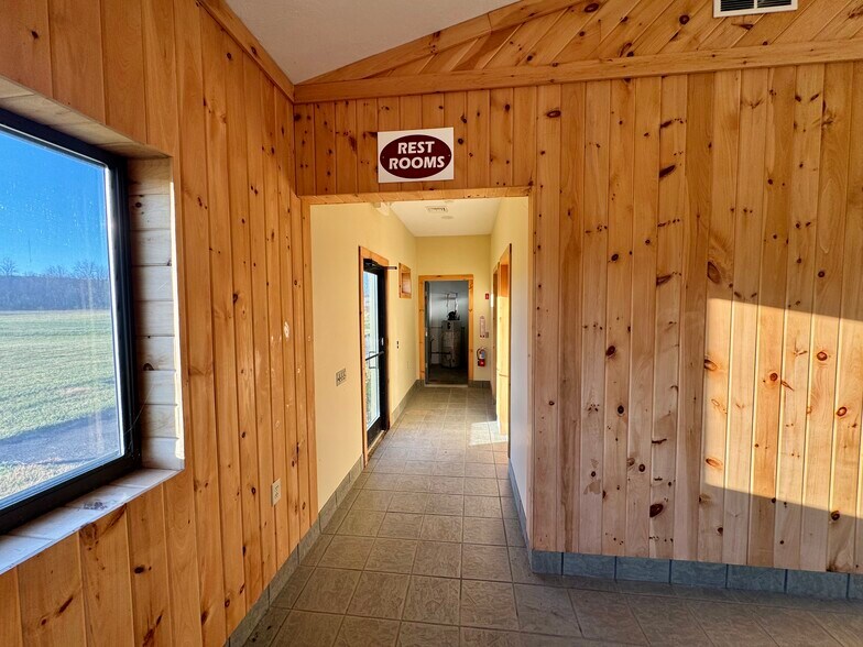 More Photos Of 5675 State Route 28 Newport MY 13416 Hwy, Newport Specialty For Sale