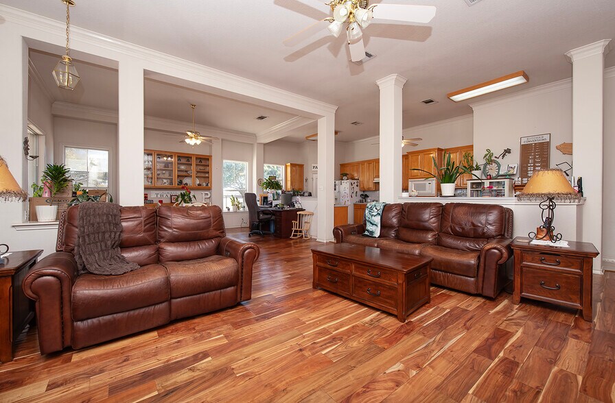 More Photos Of 1833 County Road 305, Jarrell Land For Sale