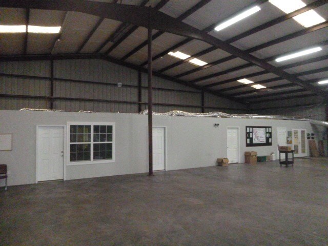 More Photos Of 4475 Union Rd, Tifton Warehouse For Sale