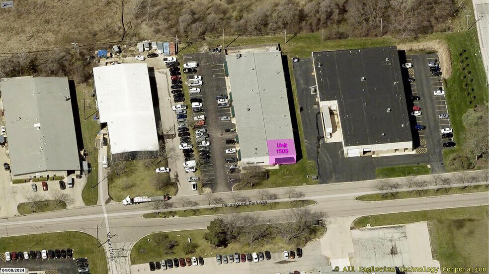 More Photos Of 1505-1545 Paramount Pky, Batavia Warehouse For Lease