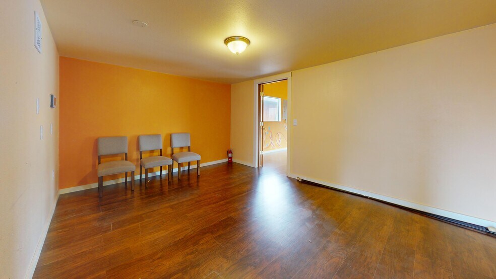 More Photos Of 4450 Pacific Ave SE, Lacey Freestanding For Lease