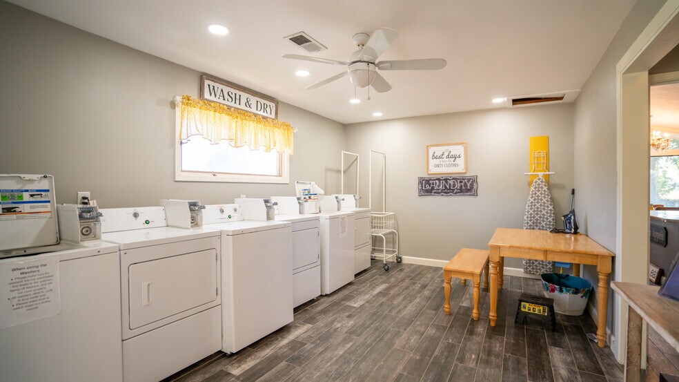 More Photos Of 1275-1299 Big Valley Cir, Lipan Trailer Camper Park For Sale