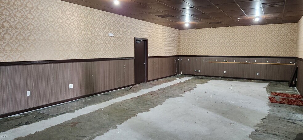 More Photos Of 4405 S US Highway 1, Fort Pierce Auto Dealership For Lease