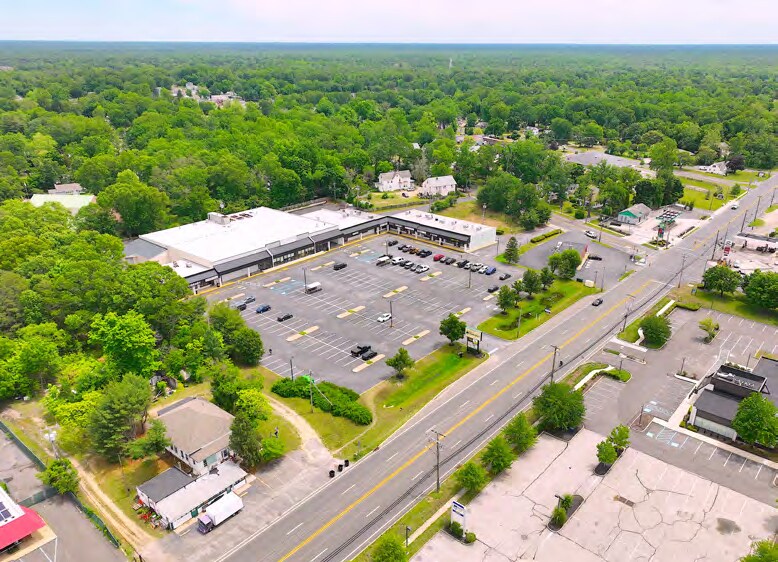 More Photos Of 386 White Horse Pike, Atco Supermarket For Lease