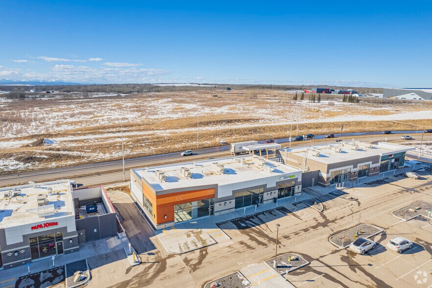 More Photos Of 11503 Buffalo Run Blvd, Priddis Storefront Retail Office For Lease