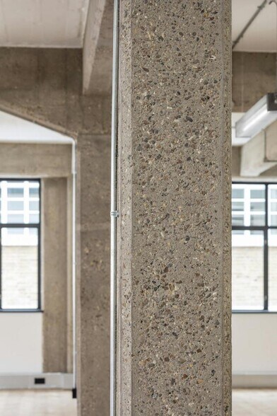 More Photos Of 15-27 Gee St, London Office Residential For Lease