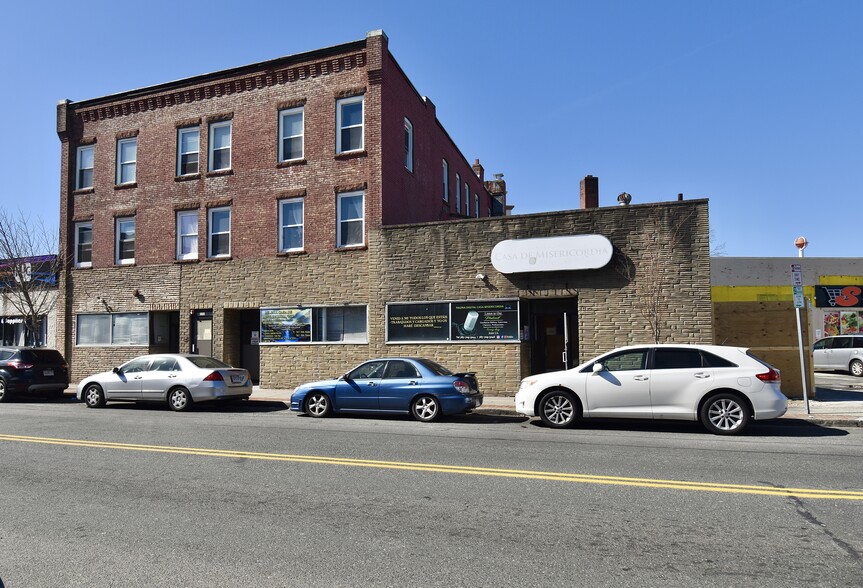 More Photos Of 570-574 Main St, Springfield Apartments For Sale