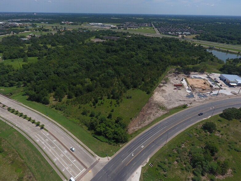 More Photos Of 1610 Harvey Mitchell Pky S, College Station Land For Sale