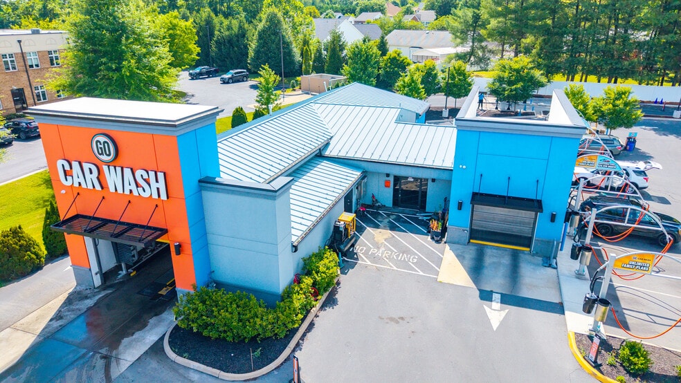 Primary Photo Of 2833 Valley Ave, Winchester Carwash For Sale